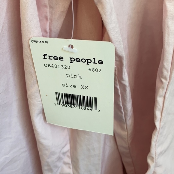 NWT Free People Show Some Shoulders Light Pink Top - Picture 4 of 7